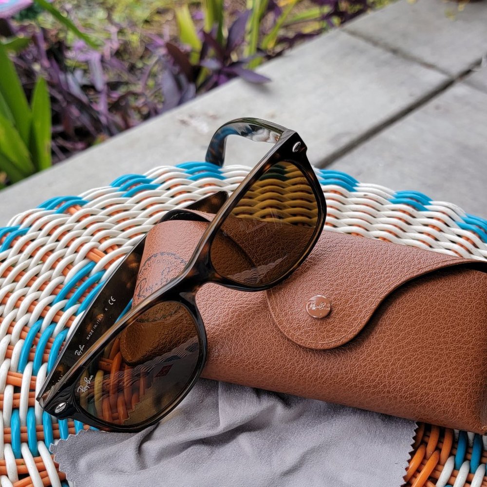 Ray-ban New Wayfarer RB2133